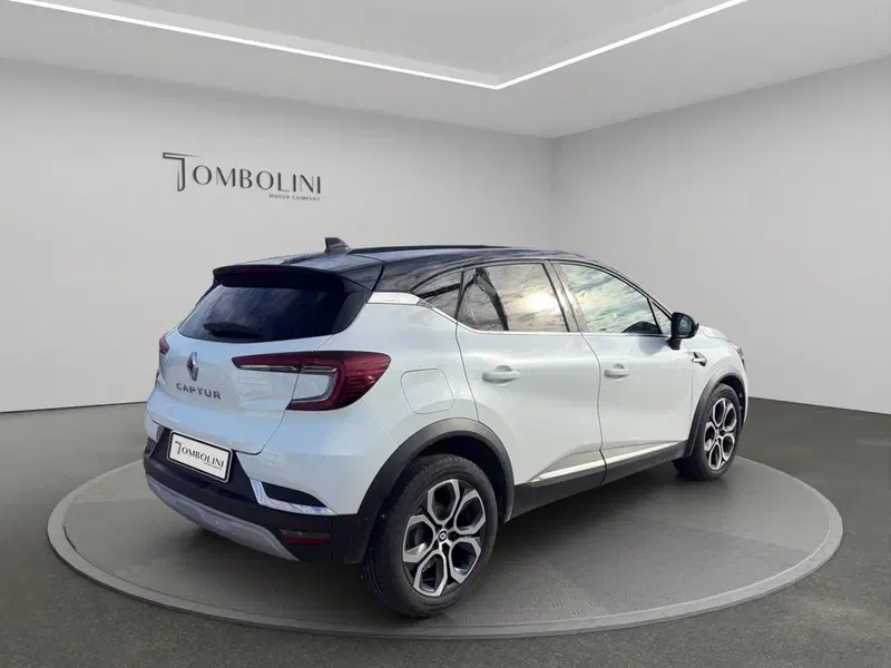 Renault Captur usata a Macerata (4)