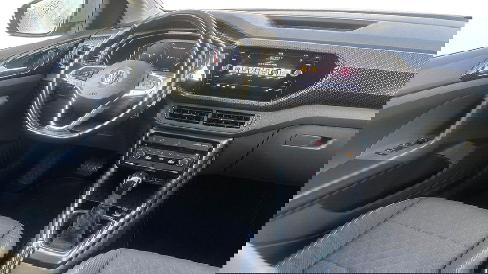 Volkswagen T-Cross usata a Padova (8)