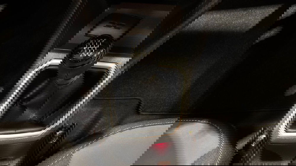 Dacia Jogger usata a Padova (13)