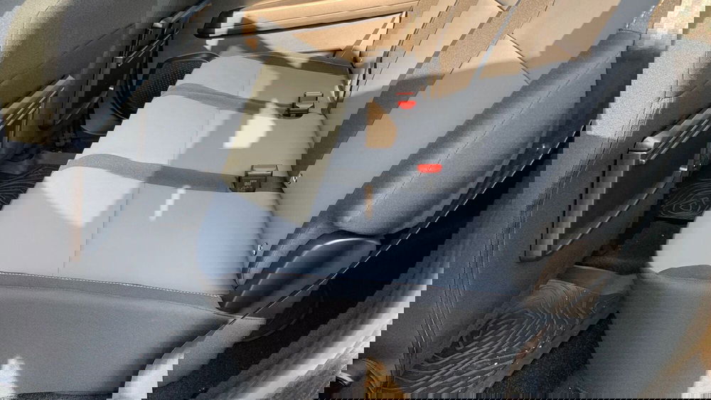 Dacia Jogger usata a Padova (11)