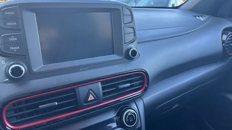 Hyundai Kona usata a Padova (10)