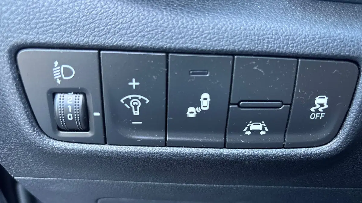Hyundai Kona usata a Padova (11)