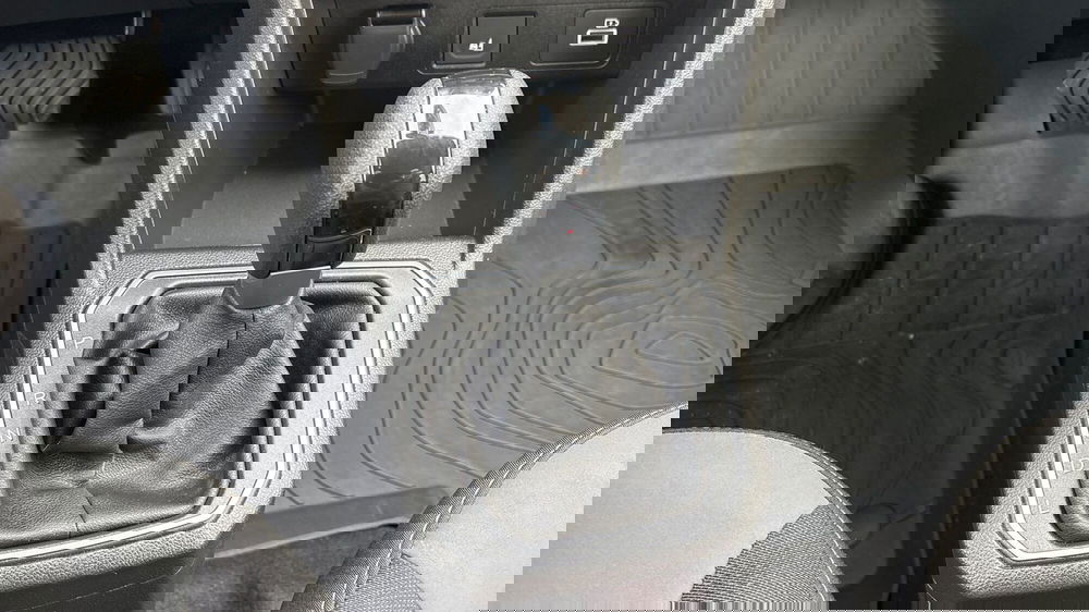 Dacia Jogger usata a Padova (14)