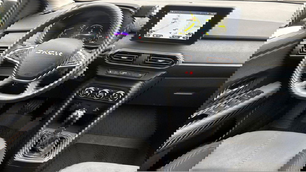 Dacia Jogger usata a Padova (8)