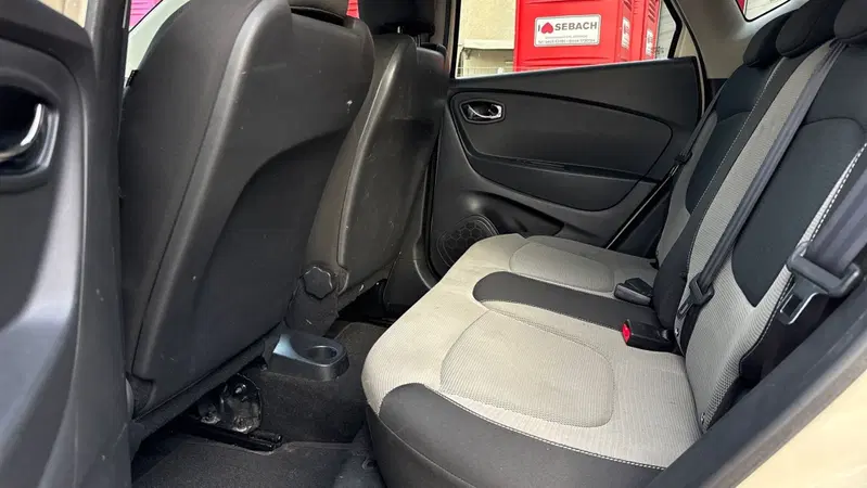 Renault Captur usata a Padova (13)