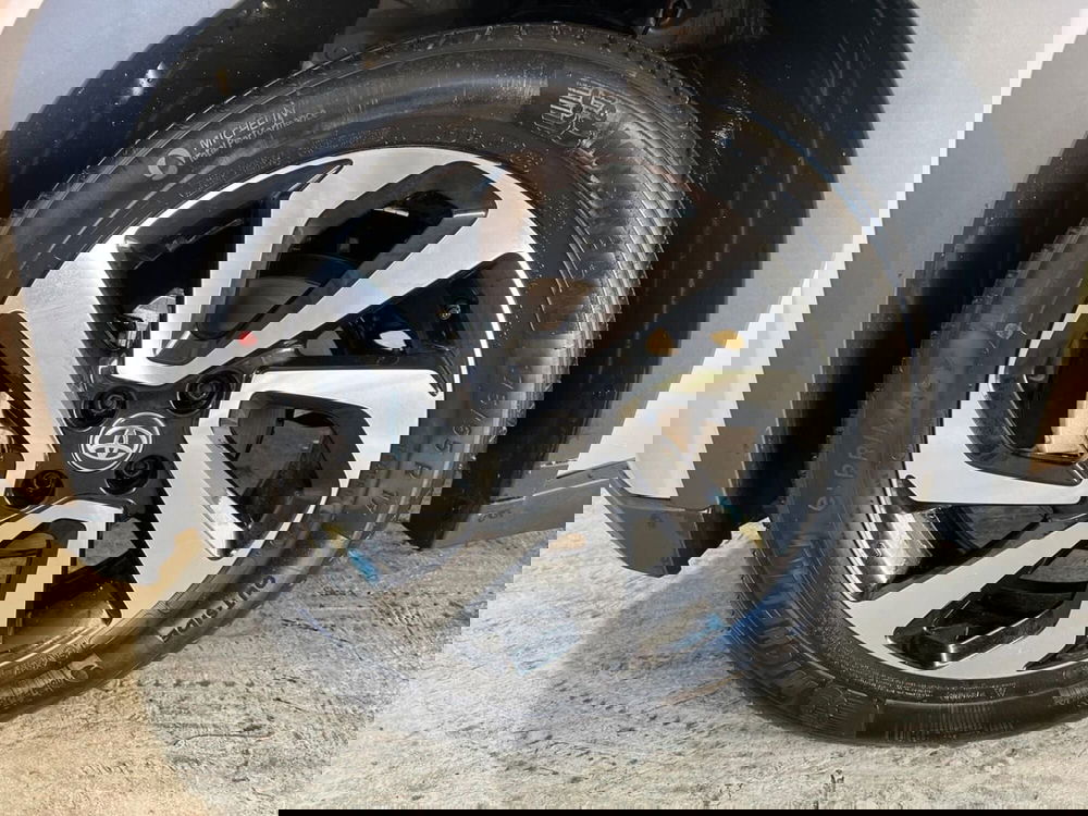 Toyota Aygo X nuova a Roma (18)