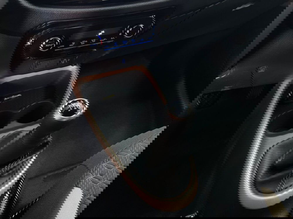 Toyota Aygo X nuova a Roma (8)