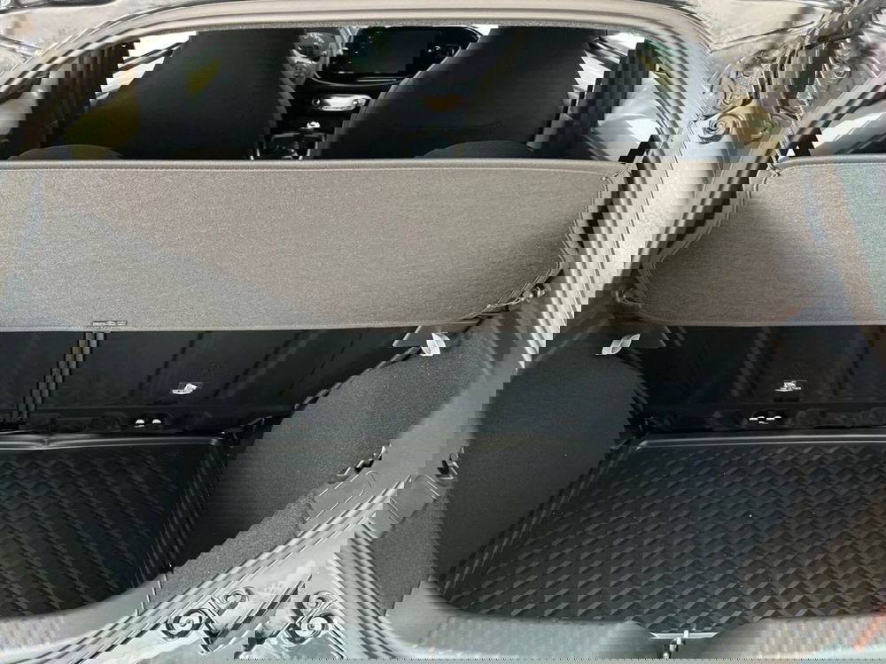 Toyota Aygo X nuova a Roma (9)