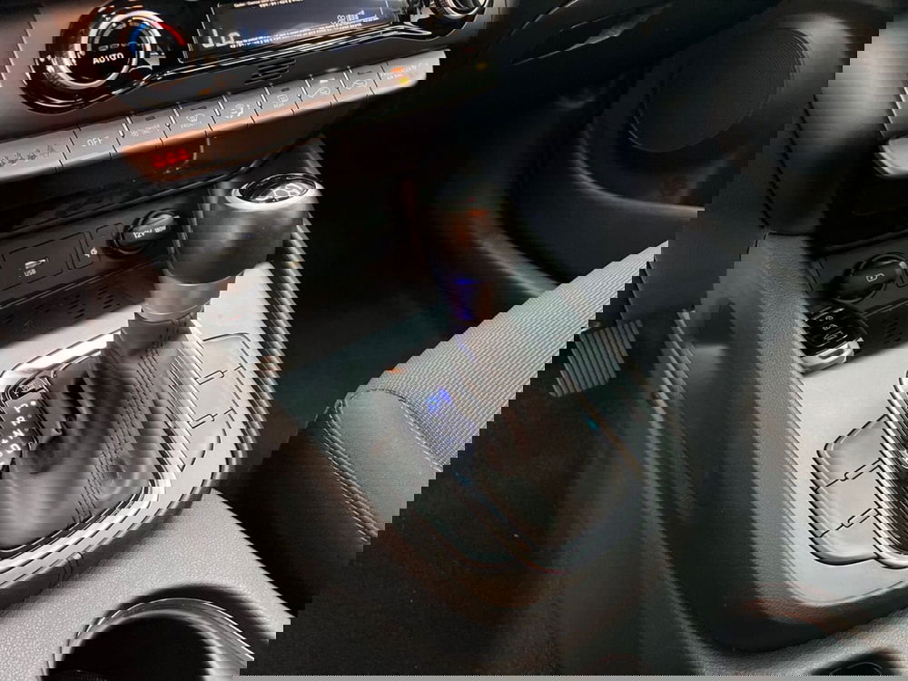 Hyundai Kona usata a Roma (8)