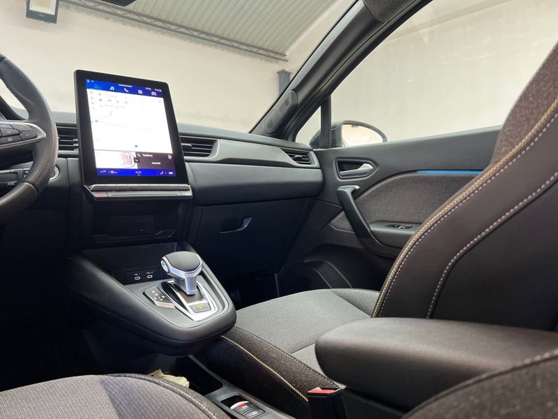 Renault Symbioz usata a Roma (13)