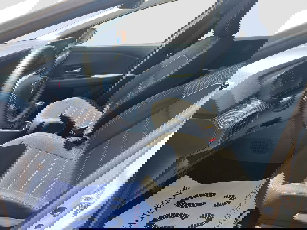 Dacia Jogger usata a Roma (10)