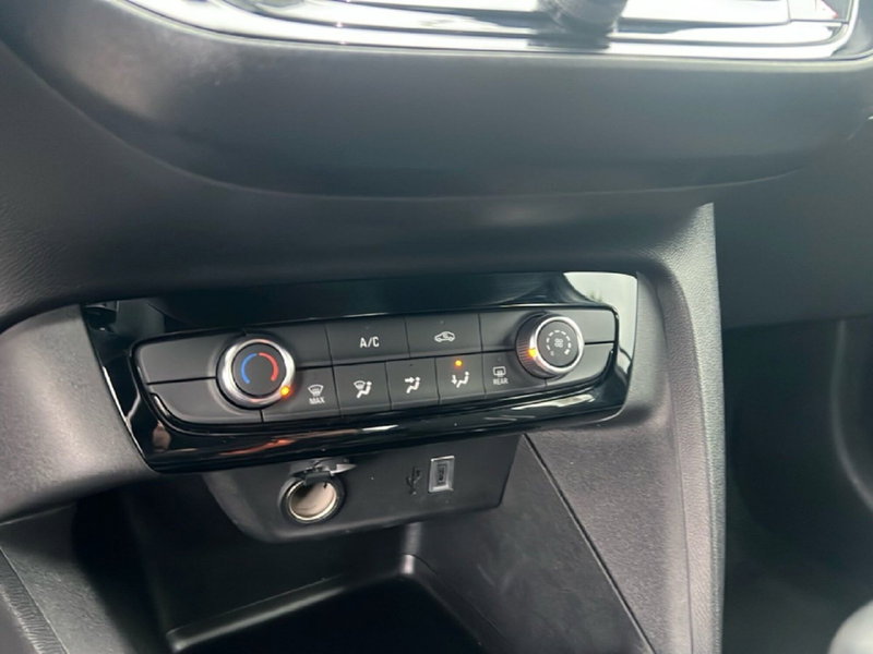 Opel Corsa usata a Roma (16)