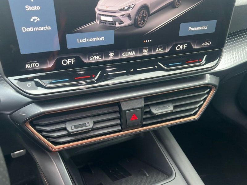 Cupra Formentor usata a Roma (17)