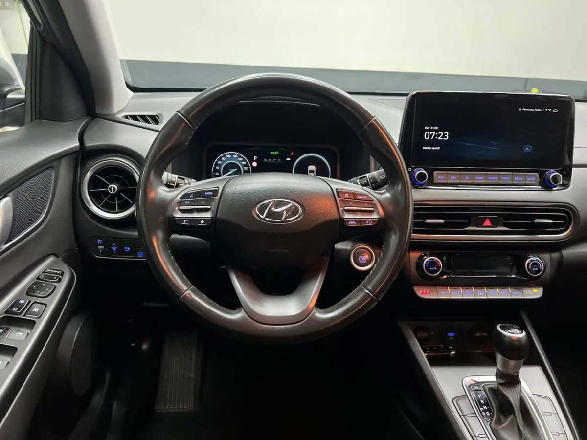 Hyundai Kona usata a Roma (10)