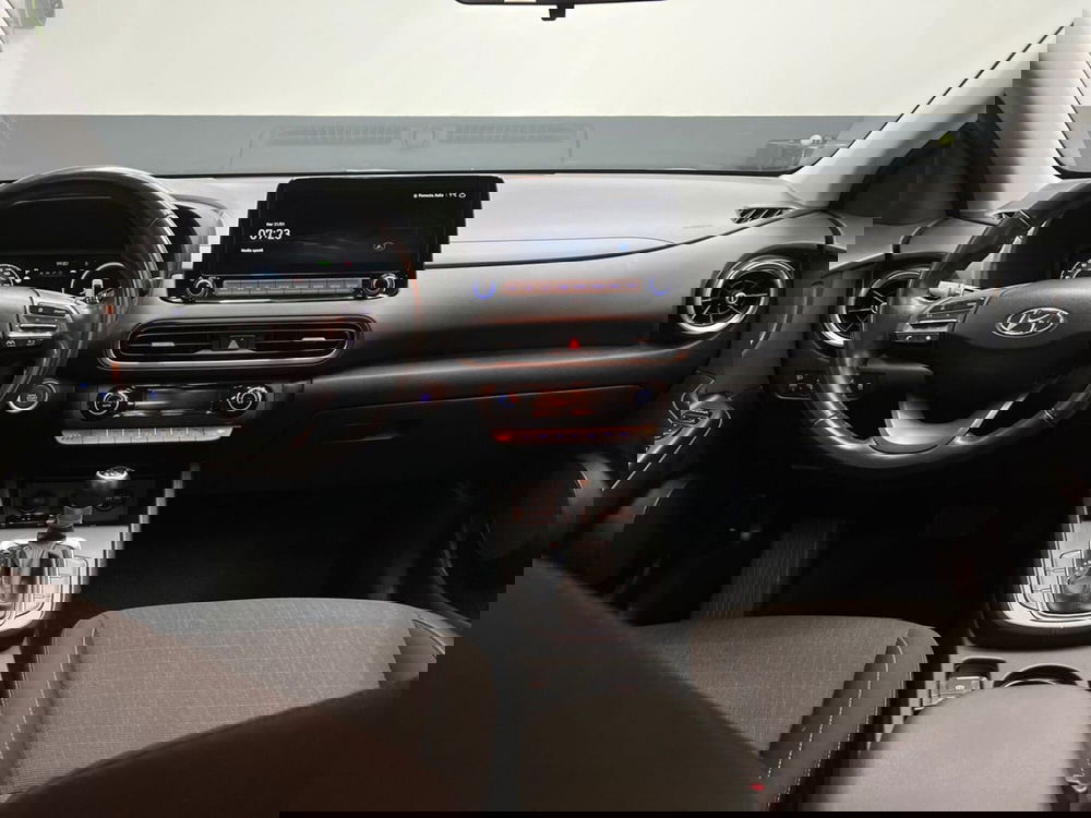 Hyundai Kona usata a Roma (12)