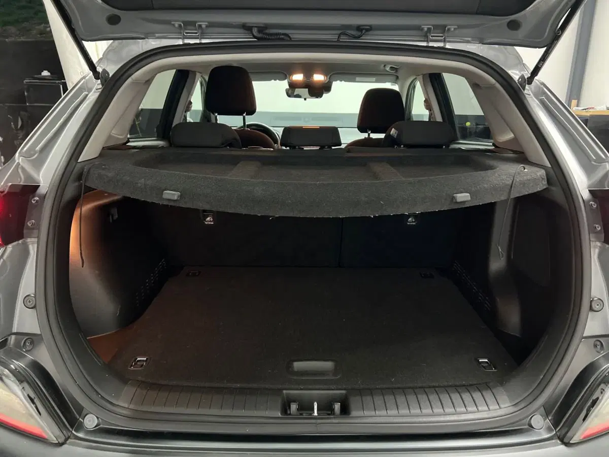 Hyundai Kona usata a Roma (15)