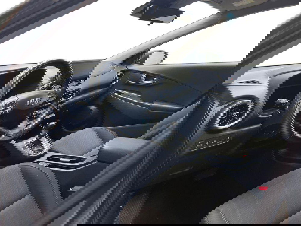 Hyundai Kona usata a Roma (9)