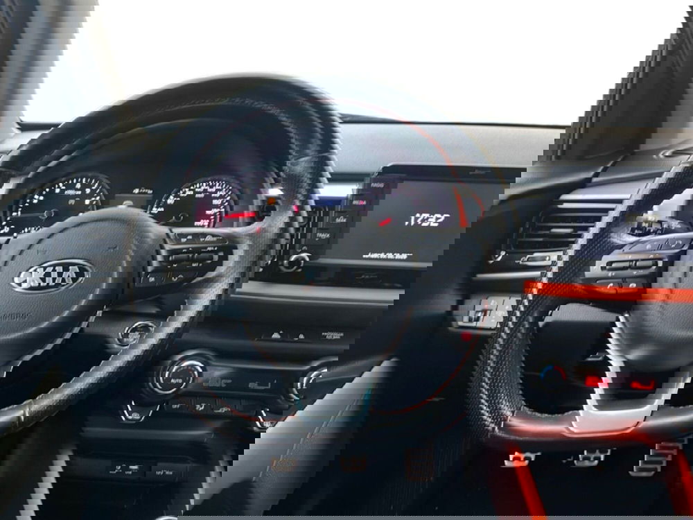 Kia Stonic usata a Roma (18)