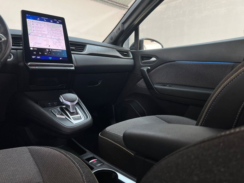 Renault Symbioz usata a Roma (13)