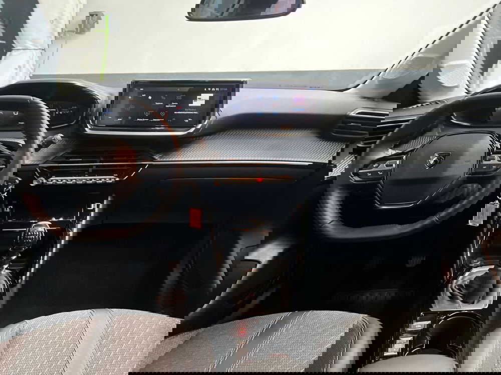 Peugeot 208 usata a Roma (12)