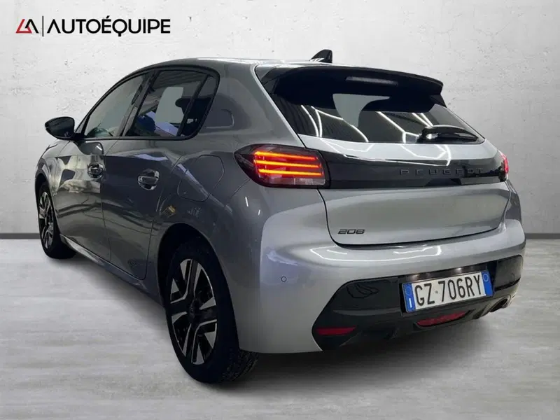 Peugeot 208 usata a Roma (3)