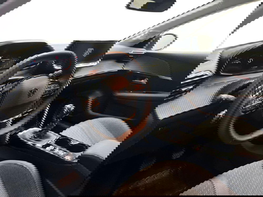 Peugeot 208 usata a Roma (9)