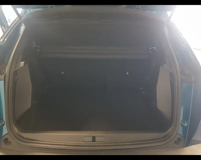 Peugeot 2008 nuova a Imperia (8)