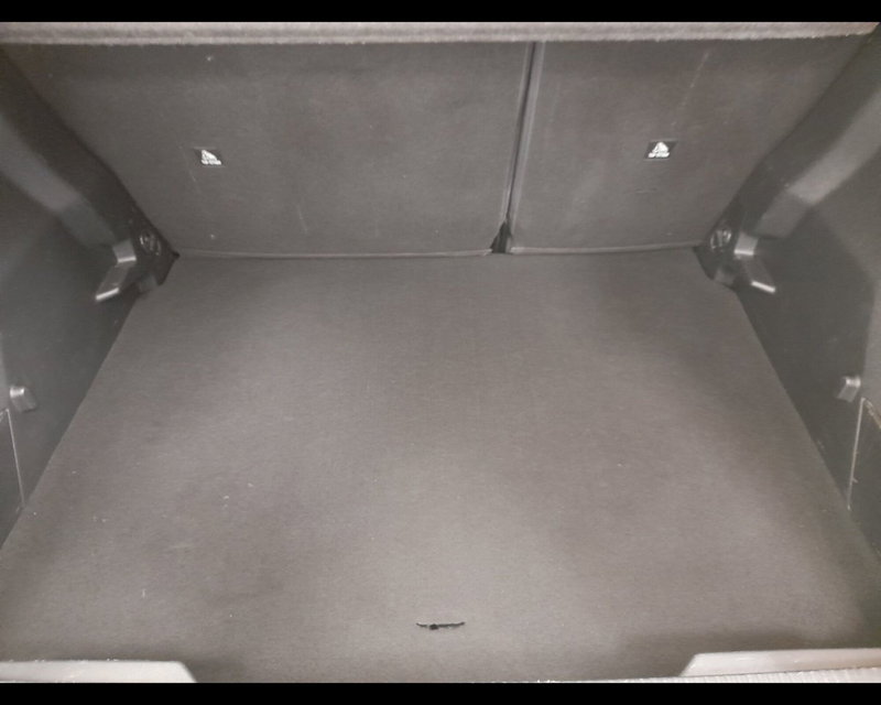 Peugeot 2008 usata a Alessandria (13)