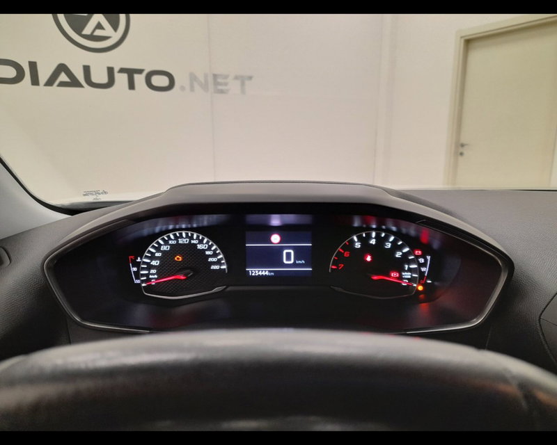 Peugeot 2008 usata a Alessandria (8)