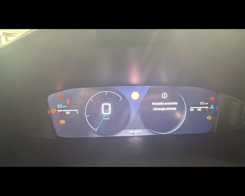 Peugeot 2008 nuova a Savona (12)