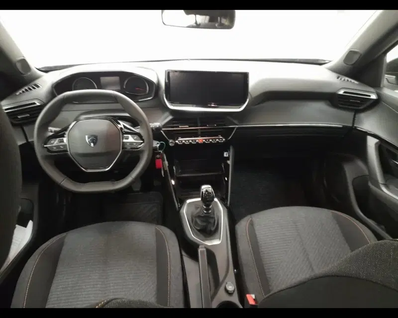 Peugeot 2008 nuova a Asti (9)