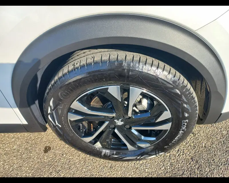 Peugeot 2008 nuova a Alessandria (11)