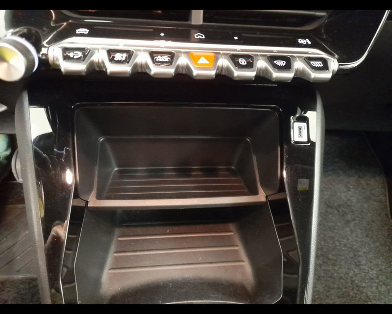 Peugeot 2008 usata a Alessandria (14)