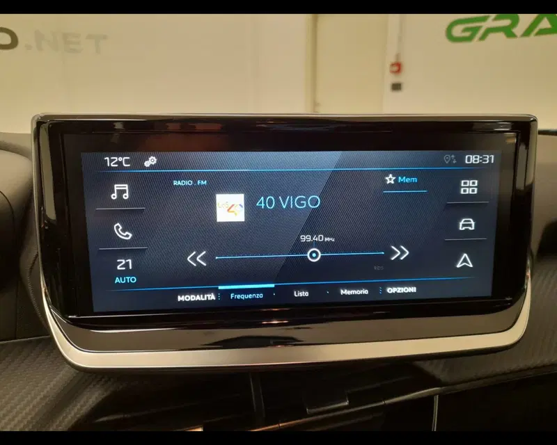 Peugeot 2008 nuova a Alessandria (11)