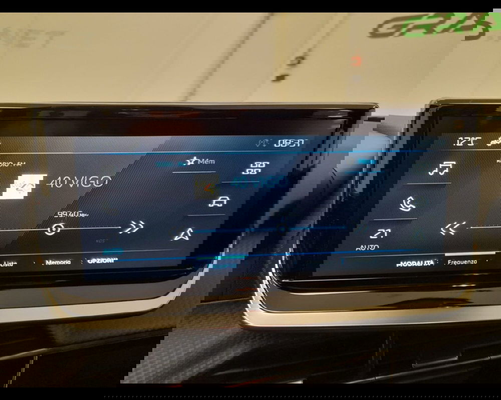 Peugeot 2008 nuova a Alessandria (11)