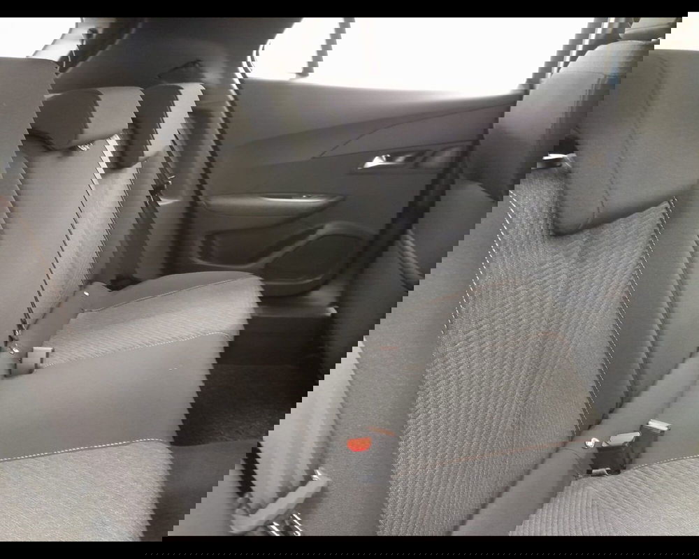 Peugeot 2008 nuova a Alessandria (17)
