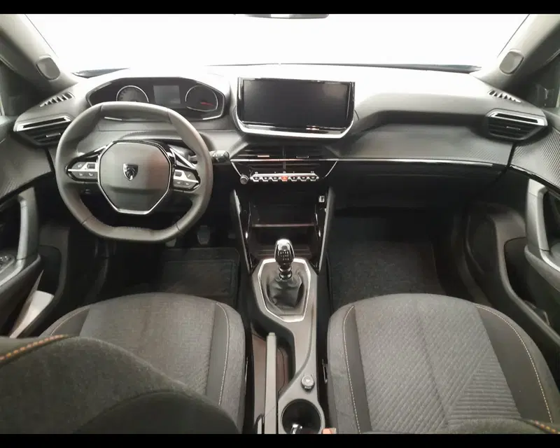 Peugeot 2008 nuova a Alessandria (9)