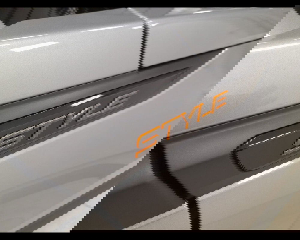 Peugeot 2008 nuova a Alessandria (15)