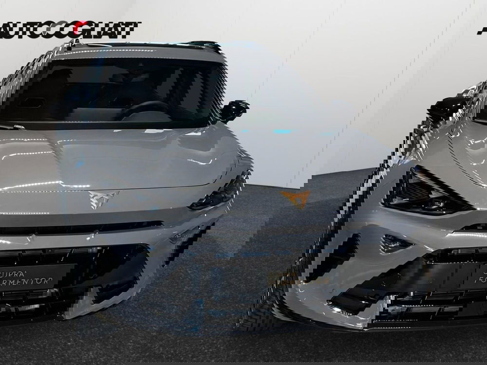 Cupra Formentor nuova a Lecco (3)