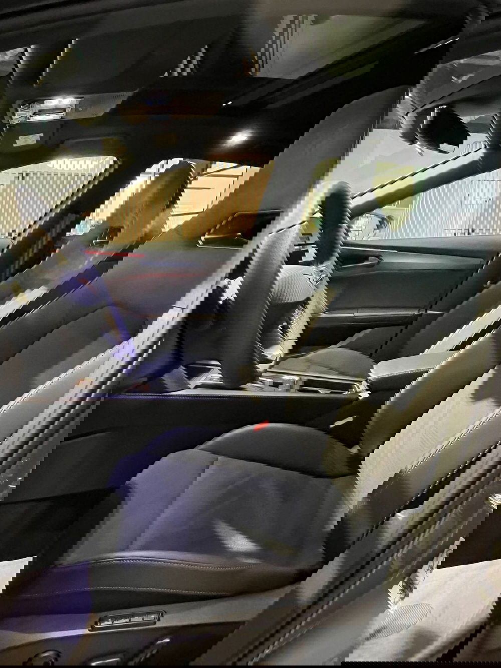 Cupra Formentor nuova a Lecco (5)