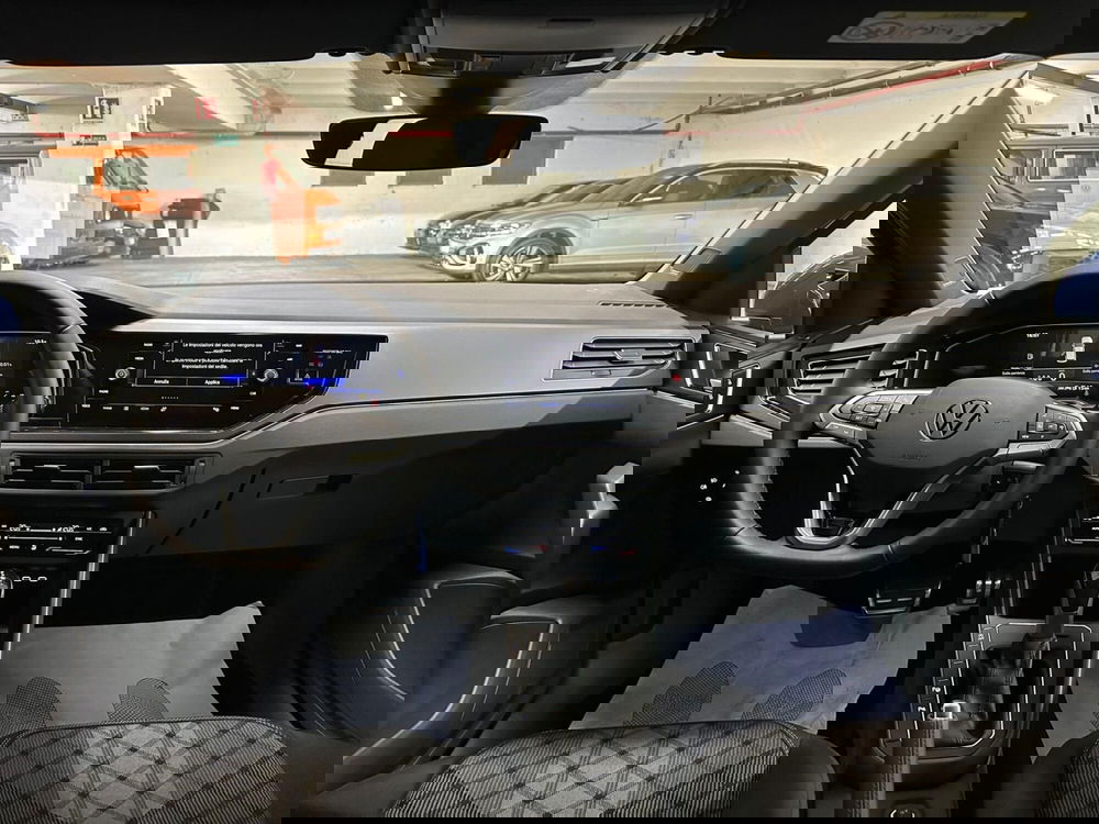 Volkswagen Polo nuova a Lecco (7)