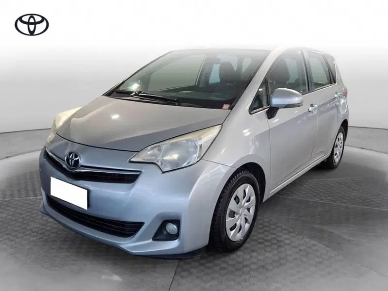 Toyota Verso-S usata a Torino