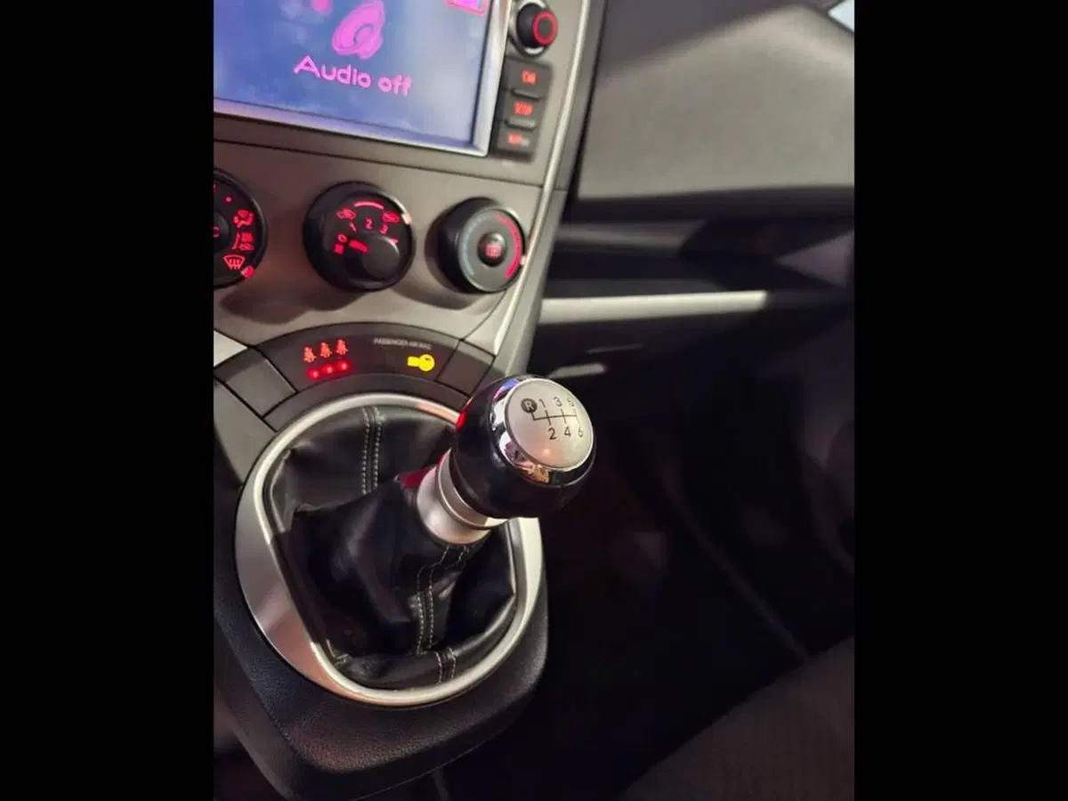 Toyota Verso-S usata a Torino (9)