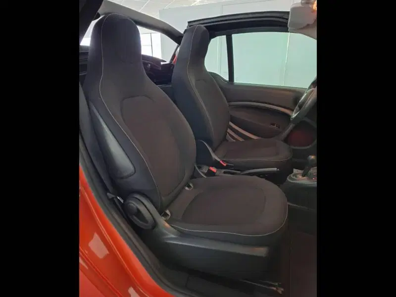 smart Fortwo Cabrio usata a Torino (14)