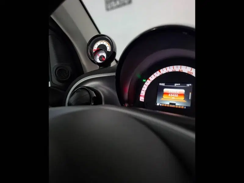 smart Fortwo Cabrio usata a Torino (7)