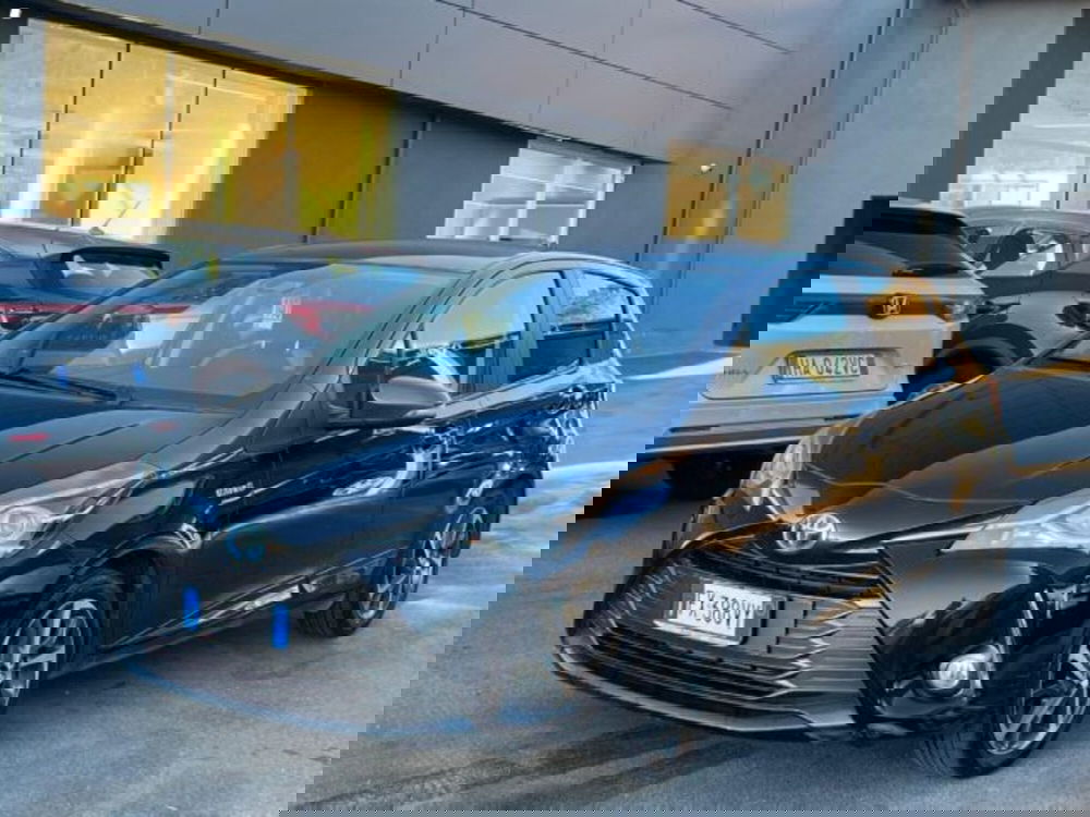 Toyota Yaris usata a Lucca (3)