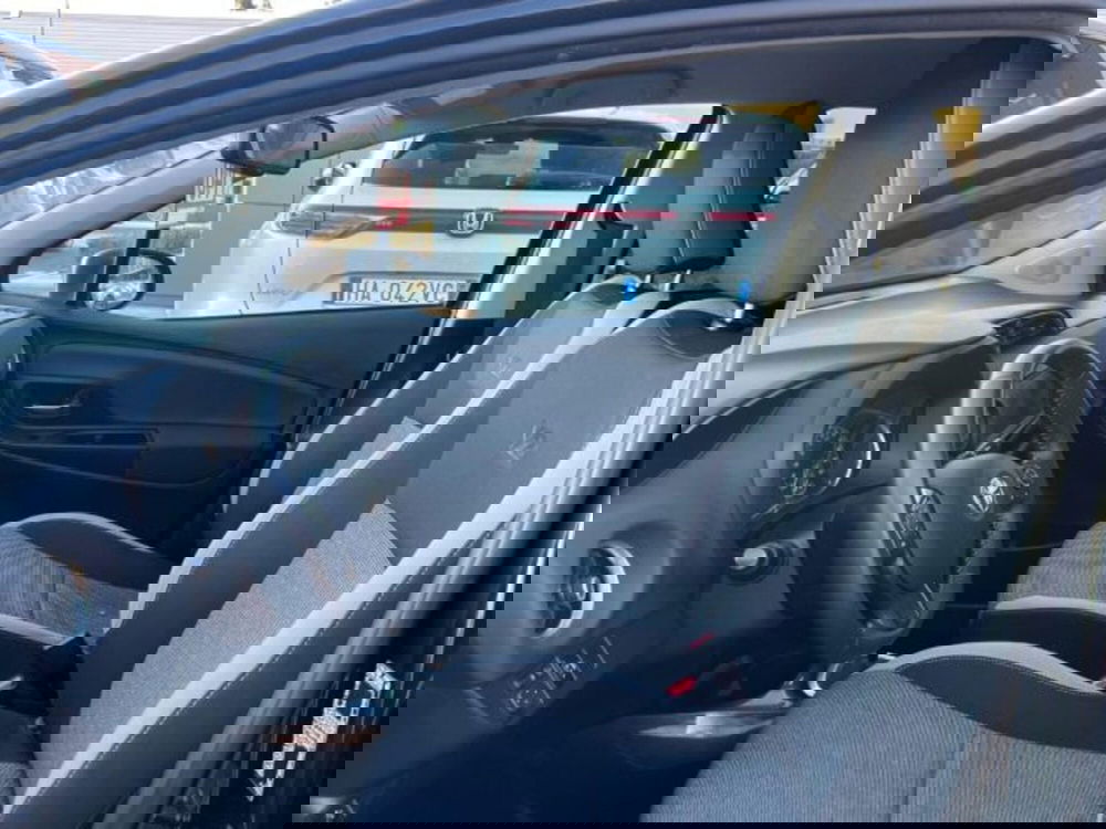 Toyota Yaris usata a Lucca (7)