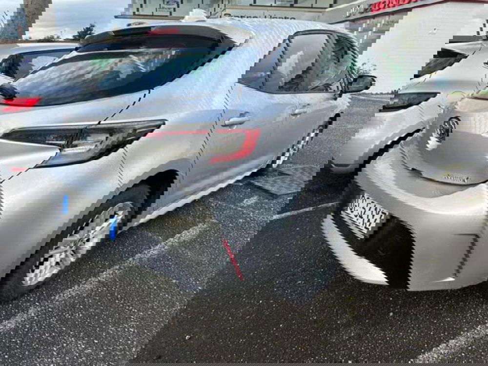 Toyota Corolla usata a Lucca (2)