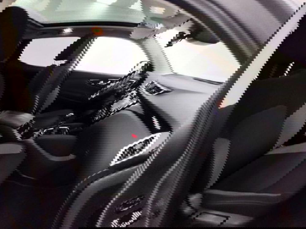 Nissan Qashqai usata a Como (3)