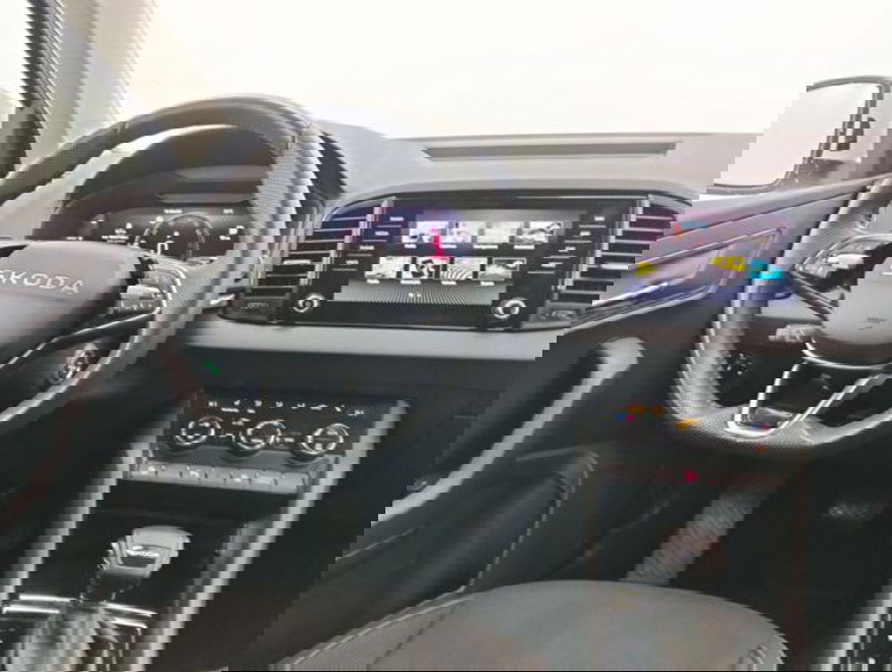 Skoda Karoq usata a Como (10)